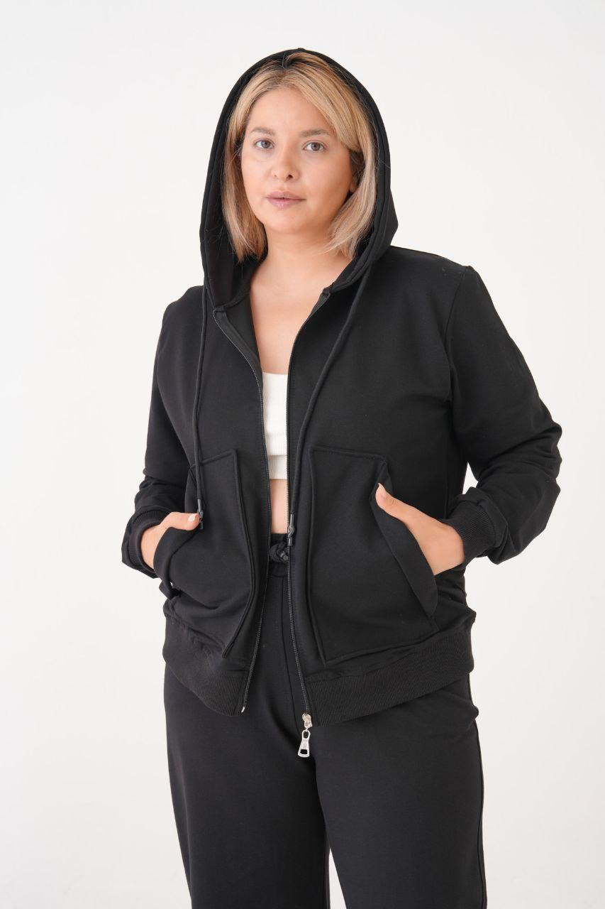 Fermuarlı Kapüşonlu Sweatshirt ve Uyumlu Eşofman Altından Oluşan İki Parça Takım